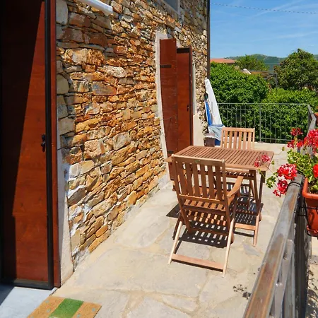 Tenuta Della Prea - La Stalla * Lucinasco