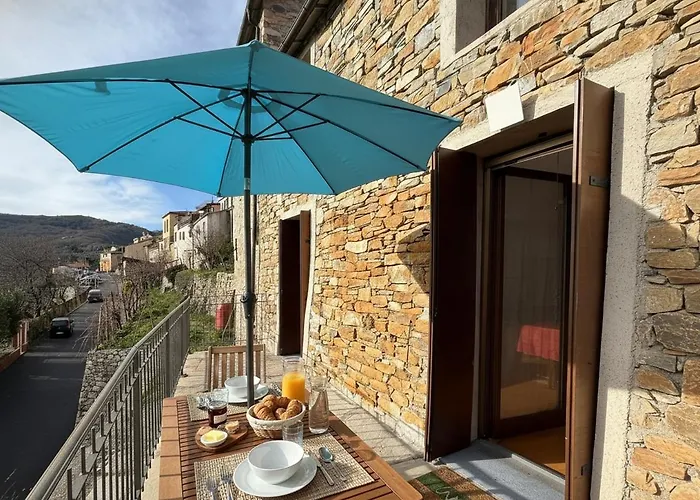 Tenuta Della Prea - La Stalla *